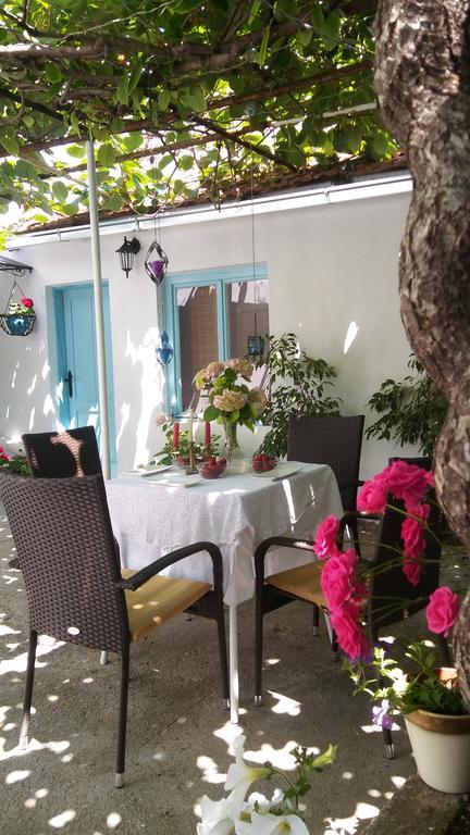 Apartment With Garden Hanja Mostar Exterior photo